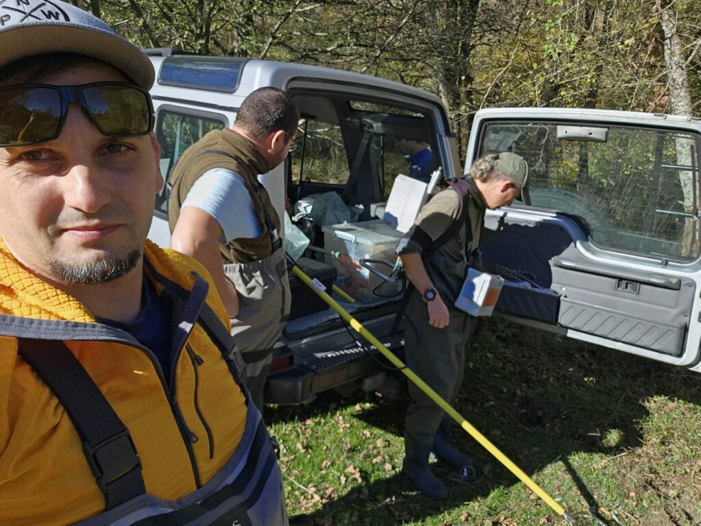 Втори успешен опит в добиване и оплождане на хайвер 2 8 1