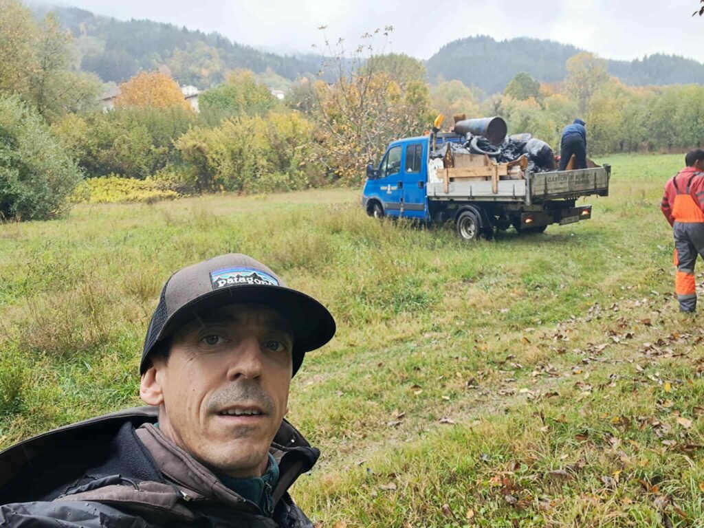 Почистване на река Искрецка, 18.10.2025 14 13 3