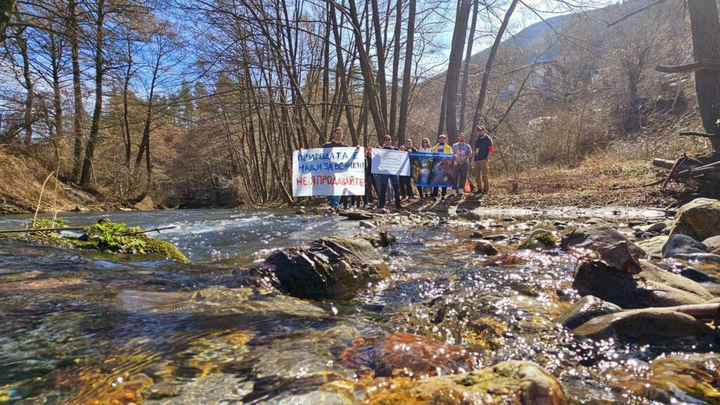 Протест срещу плановете за "почистване" на река Искрецка 14 13 6