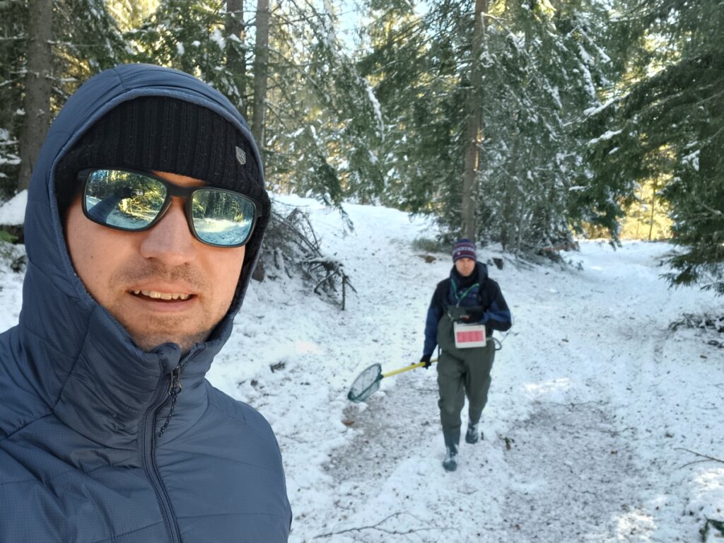 Зарибяване с оплоден хайвер 29.12.2025г. 5 20251229 100236