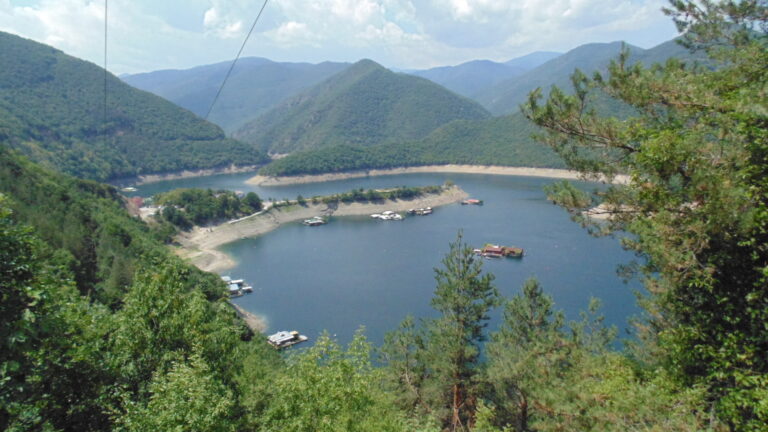 Почистване на река Въча 25 април 2026 11 Vacha Dam Iz3