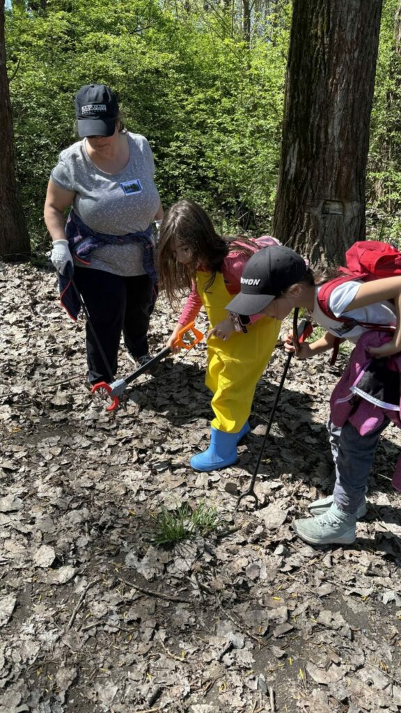 Почистване на река Въча 25.04.2026г. 32 33