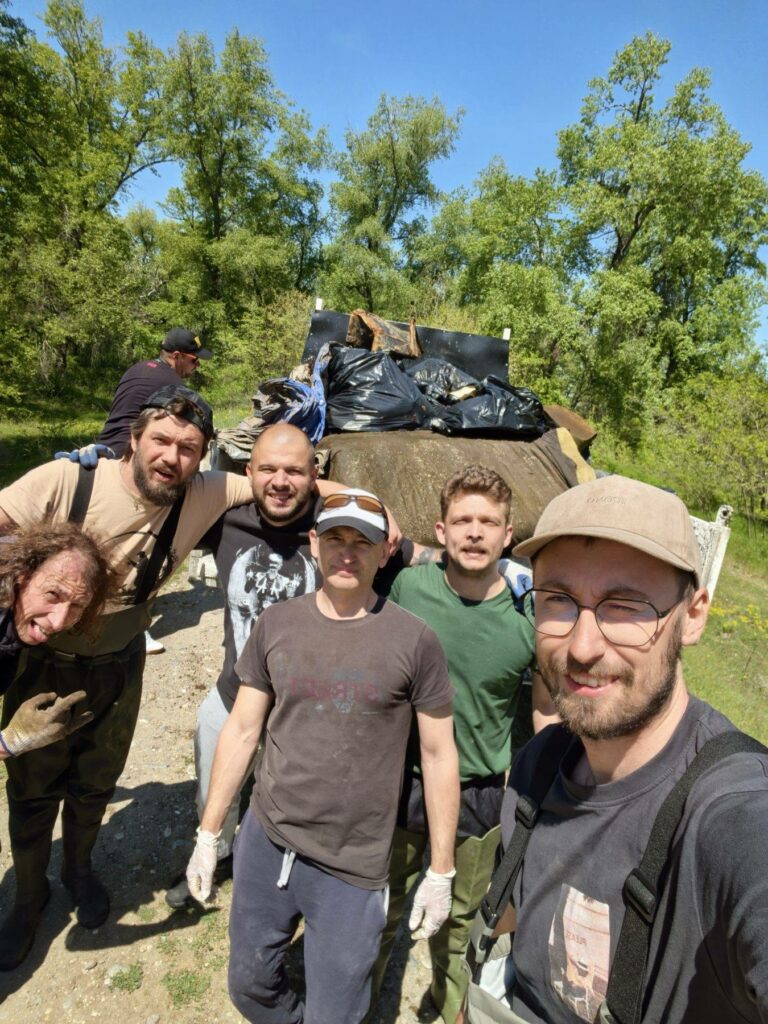 Почистване на река Въча 25.04.2026г. 60 61